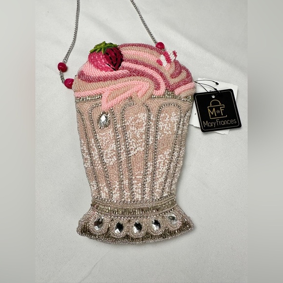👸👸👸Mary Frances Pink and Cream Beaded Ice Cream Sundae Bag (Brand New) - Picture 13 of 15